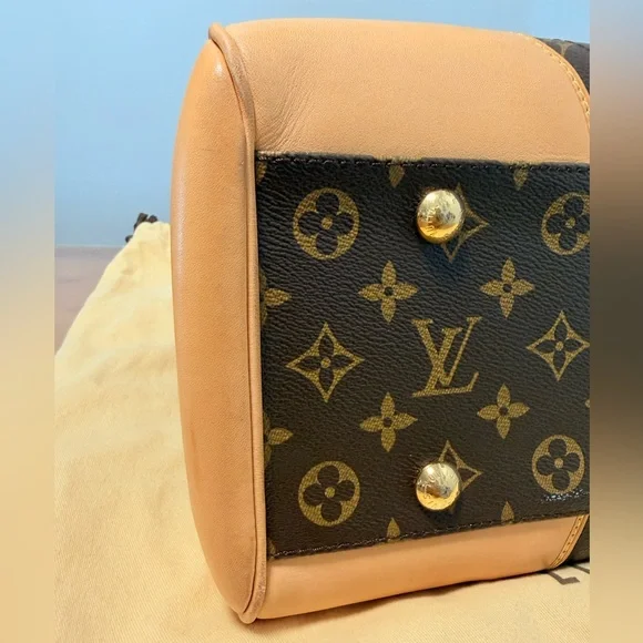 Louis Vuitton Monogram Beverly GM Handbag Made in USA. - Picture 9 of 16